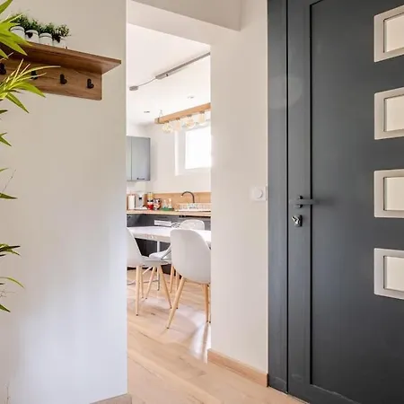 Meuble De Tourisme 3 Etoiles Avec Terrasse Et Jardin Bagnols-sur-Ceze