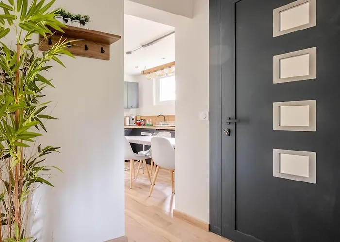 Meuble De Tourisme 3 Etoiles Avec Terrasse Et Jardin Bagnols-sur-Cèze